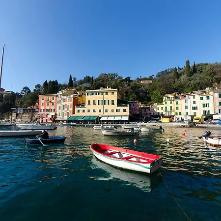 Joivy On The Coast Of With Lovely View Appartamento