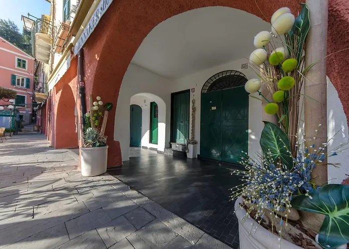 Joivy On The Coast Of With Lovely View Portofino